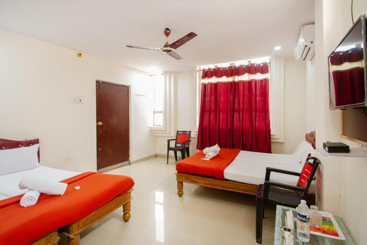 Hotel Sri Sai Balaji حيدر أباد المظهر الخارجي الصورة