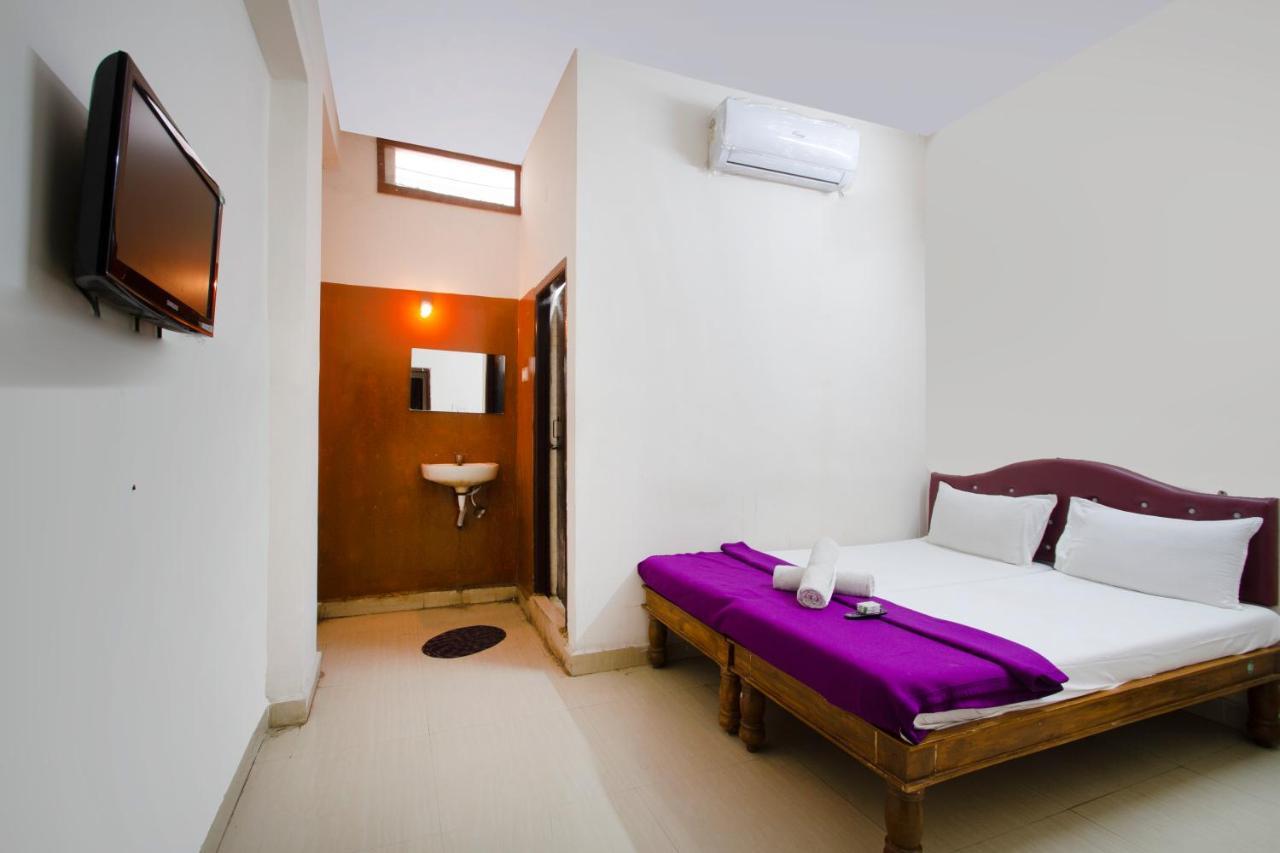 Hotel Sri Sai Balaji حيدر أباد المظهر الخارجي الصورة
