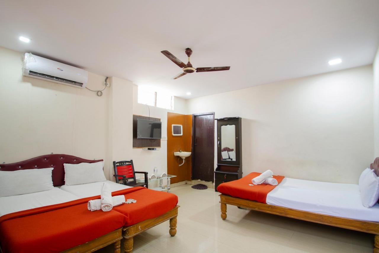 Hotel Sri Sai Balaji حيدر أباد المظهر الخارجي الصورة